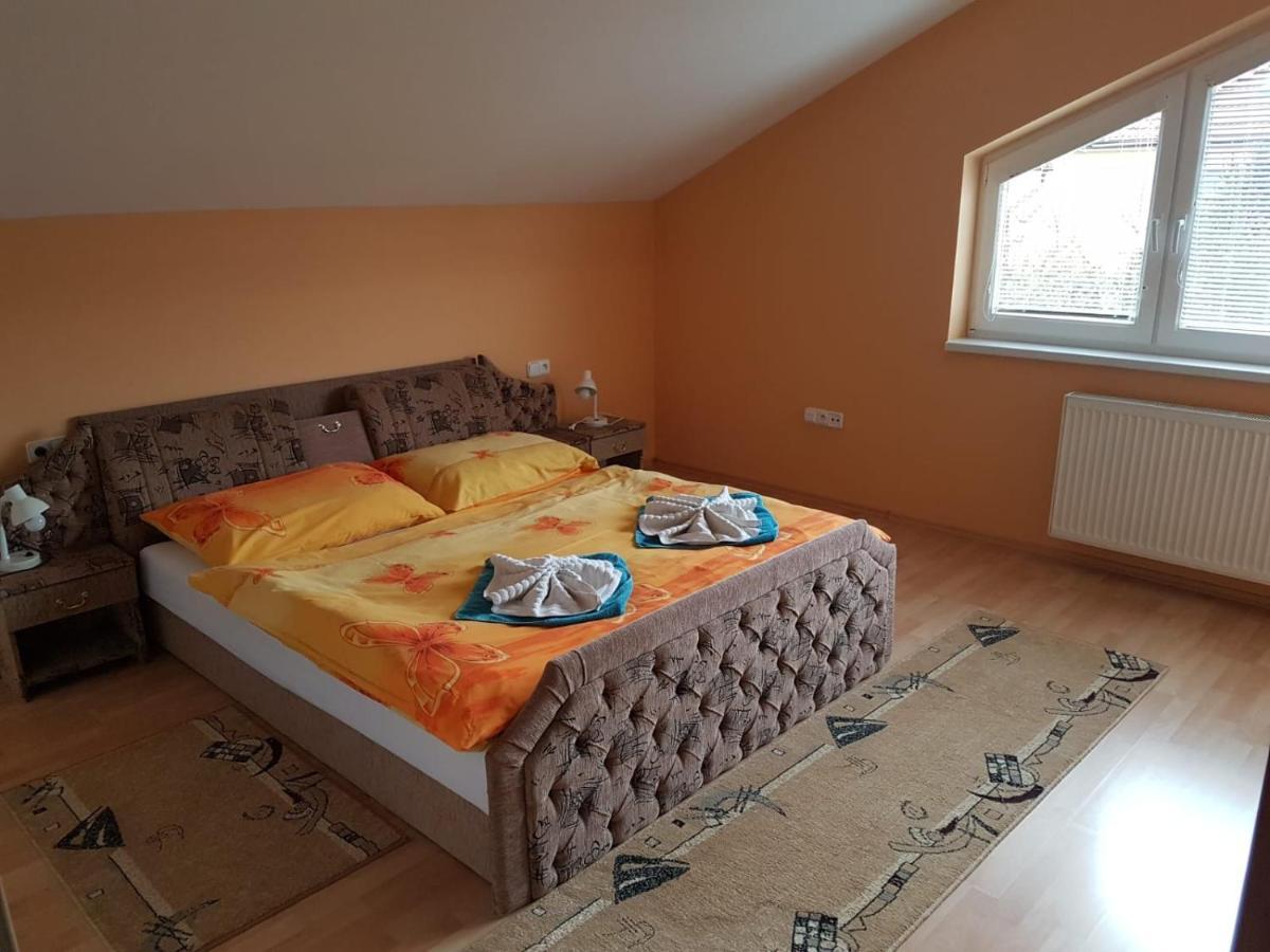 Apartman Jantolak Зуберець Екстер'єр фото