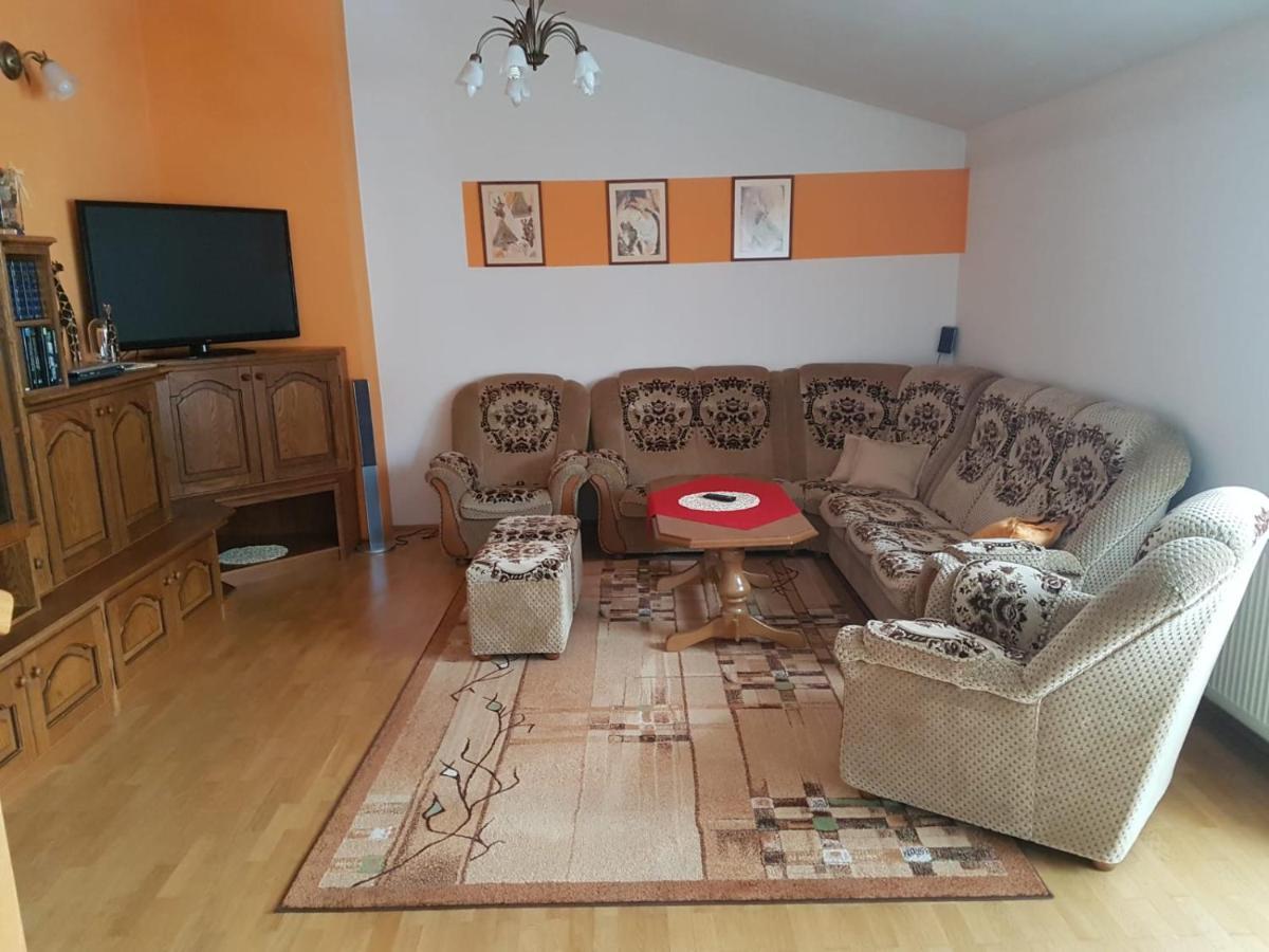 Apartman Jantolak Зуберець Екстер'єр фото